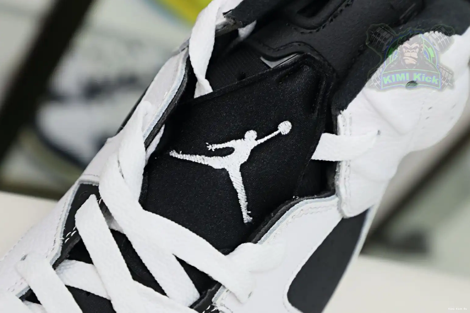 Kimikick Jordan Jordan Oreo Air Retro 6 0821